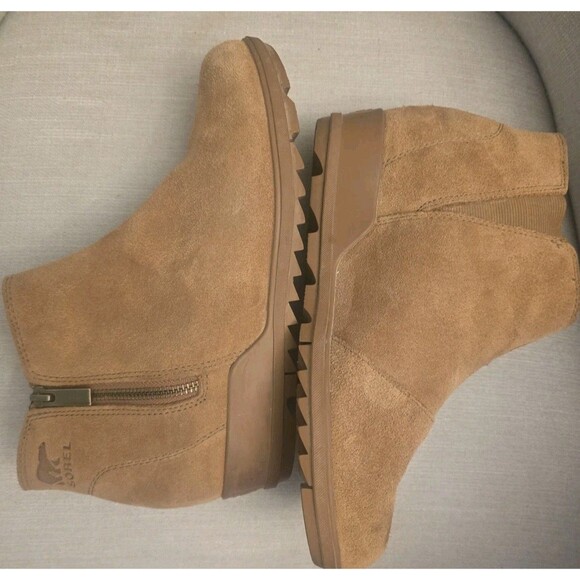 Sorel Women’s 9.5 Out ‘N About Wedge Booties – Camel Suede Side Zip Ankle Boots - Picture 3 of 9